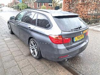 BMW 3-serie 316i high excutive picture 5