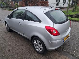 Opel Corsa 1.4i picture 7