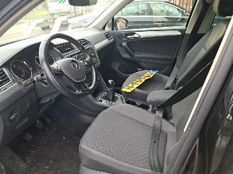Volkswagen Tiguan 1.4 TSI comfort line picture 7