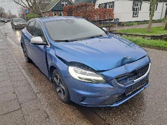 skadebil auto Volvo V-40 1.5 t2 R Design automaat 2018/5
