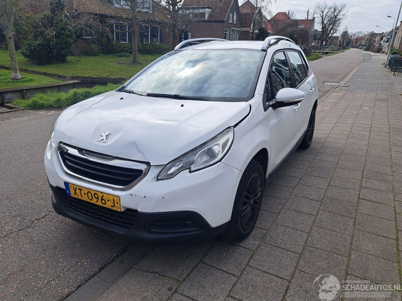 Peugeot 2008 1.2 blue lease