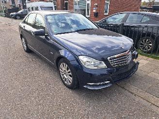 krockskadad bil auto Mercedes C-klasse 180 business class automaat 2011/5