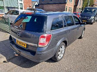 Opel Astra 1.6 cosmo picture 4