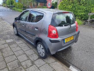 Suzuki Alto 1.0 comfort picture 5