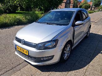 Schadeauto Volkswagen Polo 1.2 tdi comf. line 2011/8