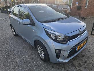 Kia Picanto 1.0 ccvt picture 2