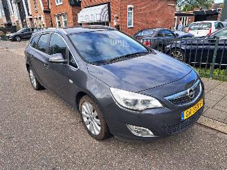 Opel Astra 1.4i turbo sport picture 2