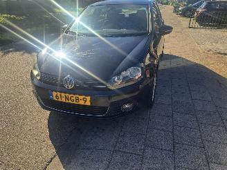 Damaged car Volkswagen Golf 1.2 TSI High Line 2010/8
