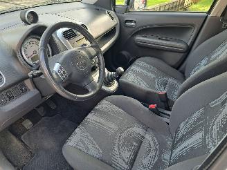Opel Agila 1.0I EDITION picture 3