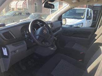 Toyota Proace Compact 2.0 D-4D profession picture 3