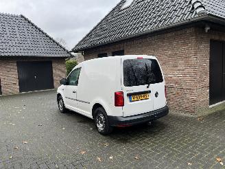krockskadad bil bedrijf Volkswagen Caddy 2.0 TDI BMT TRENDLINE AIRCO NAVI 2018/8