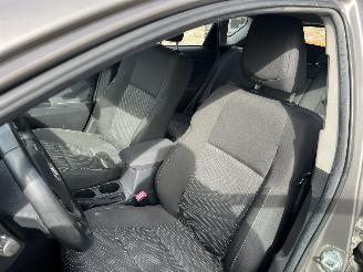 Toyota Auris 1.8 HYBRID DYNAMIC NAVI picture 16