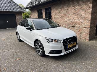 uszkodzony samochody osobowe Audi A1 1.0 TFSI SPORTBACK AUTOMAAT 2018/4