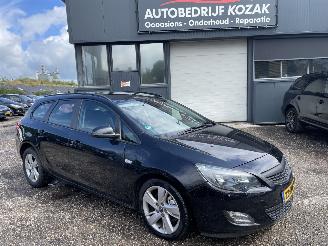 Opel Astra SPORTS TOURER 1.7 CDTi Cosmo AIRCO CRUISE 2013/4