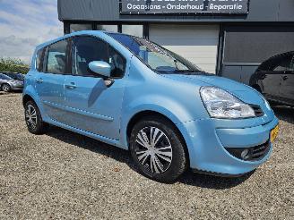 occasione autovettura Renault Grand-modus 1.6 16v Dynamique automaat 2010/8