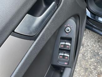 Audi A4 Avant 2.0 TDIe Pro Line AIRCO NAVI LEDER picture 9