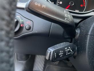 Audi A4 Avant 2.0 TDIe Pro Line AIRCO NAVI LEDER picture 18