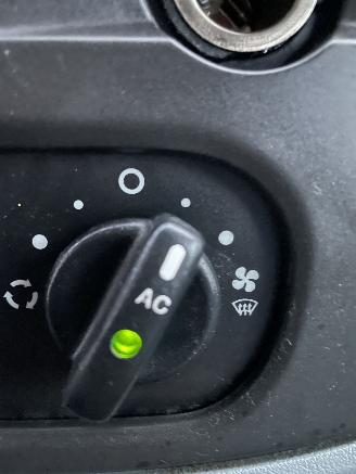 Ford Transit 2.2 TDCI Edition AIRCO DC 6-pers. picture 11