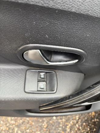 Dacia Logan MCV 0.9 TCe SL Royaal AIRCO CRUISE LPG picture 8