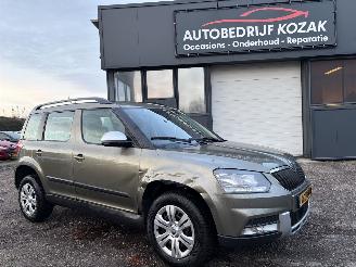 Schadeauto Skoda Yeti 1.2 TSI Active AIRCO 2015/3
