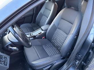 Volvo V-50 2.4i Edition AUTOMAAT AIRCO CRUISE picture 10