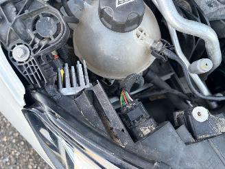 Peugeot 308 SW 1.2 PureTech Blue Lease Premium LEDER picture 19