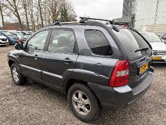 Kia Sportage 2.0 CVVT AIRCO LEDER CRUISE picture 3