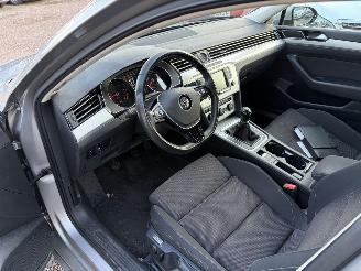 Volkswagen Passat Variant 1.6 TDI Connected Series NAVI picture 9