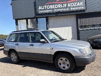 Damaged car Subaru Forester 2.0 AWD AIRCO LPG 2001/10