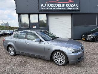 ojeté vozy osobní automobily BMW 5-serie 530i High Executive SEDAN AUTOMAAT NIEUWE APK 2005/1