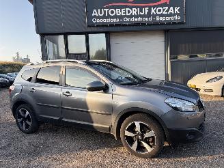 Gebrauchtwagen PKW Nissan Qashqai+2 2.0 Tekna 4WD 7-pers automaat 2011/12