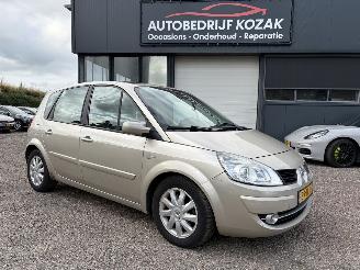 ocasión turismos Renault Scenic 2.0-16V Tech Line AUTOMAAT Panorama Cruise NAVI 2006/10