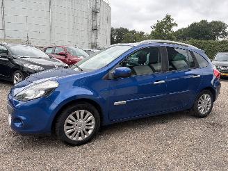 Renault Clio 1.5 DCI Collection AIRCO PANORAMA picture 2