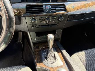 BMW 5-serie 520i V6 Executive SEDAN AUTOMAAT picture 12