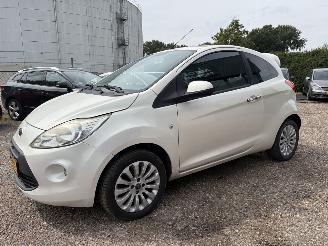 Ford Ka 1.2 Titanium X start/stop AIRCO PANORAMADAK picture 2