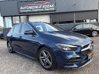 occasion passenger cars Mercedes B-klasse 180d Business Solution AMG Panoramadak automaat 2019/11