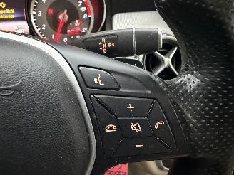 Mercedes GLA 200 Prestige AUTOMAAT PANORAMA picture 19