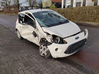 Schadeauto Ford Ka 1.2 Trend 2010/1