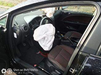 Seat Leon 1.6 hatchback 75kw picture 5