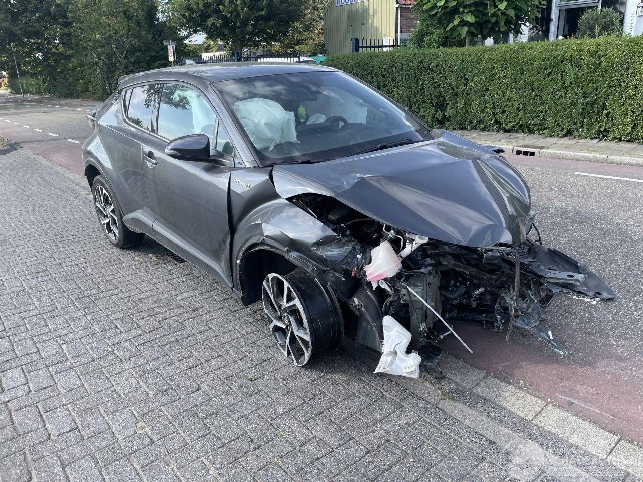 Toyota C-HR 1.8-16V Hybrid