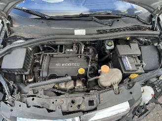 Opel Corsa 1.4-16v picture 6