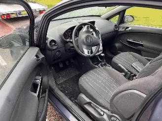 Opel Corsa 1.2-16V picture 5