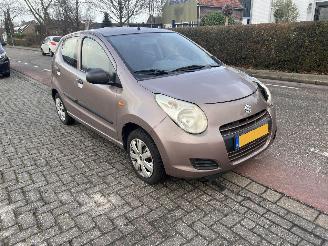 Schadeauto Suzuki Alto 1.0-12 2009/9
