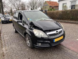 Uttjänta bilar auto Opel Zafira 1.8-16V 2008/1