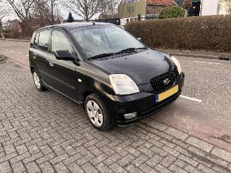 skadebil auto Kia Picanto 1.0-12V 2006/7