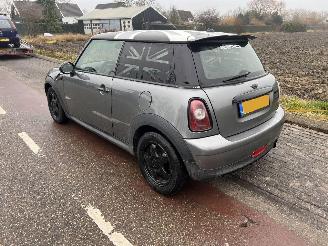 Mini Cooper 1.6-16V picture 4