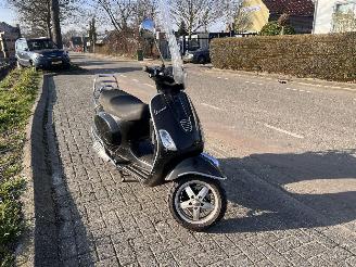 danneggiata scooter Vespa  LX 50 Snor 2013/6
