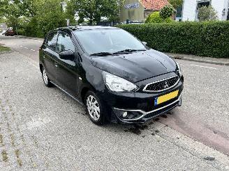 Damaged car Mitsubishi Space-star 1.0 Intense 2018/3