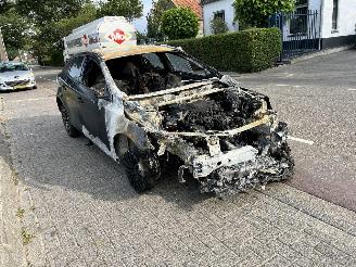 Dezmembrări autoturisme Volvo V-40 2.0 T2 2019/6