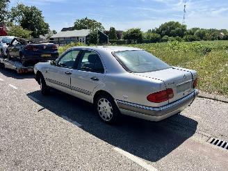 Mercedes E-klasse E (W210) 300D picture 4
